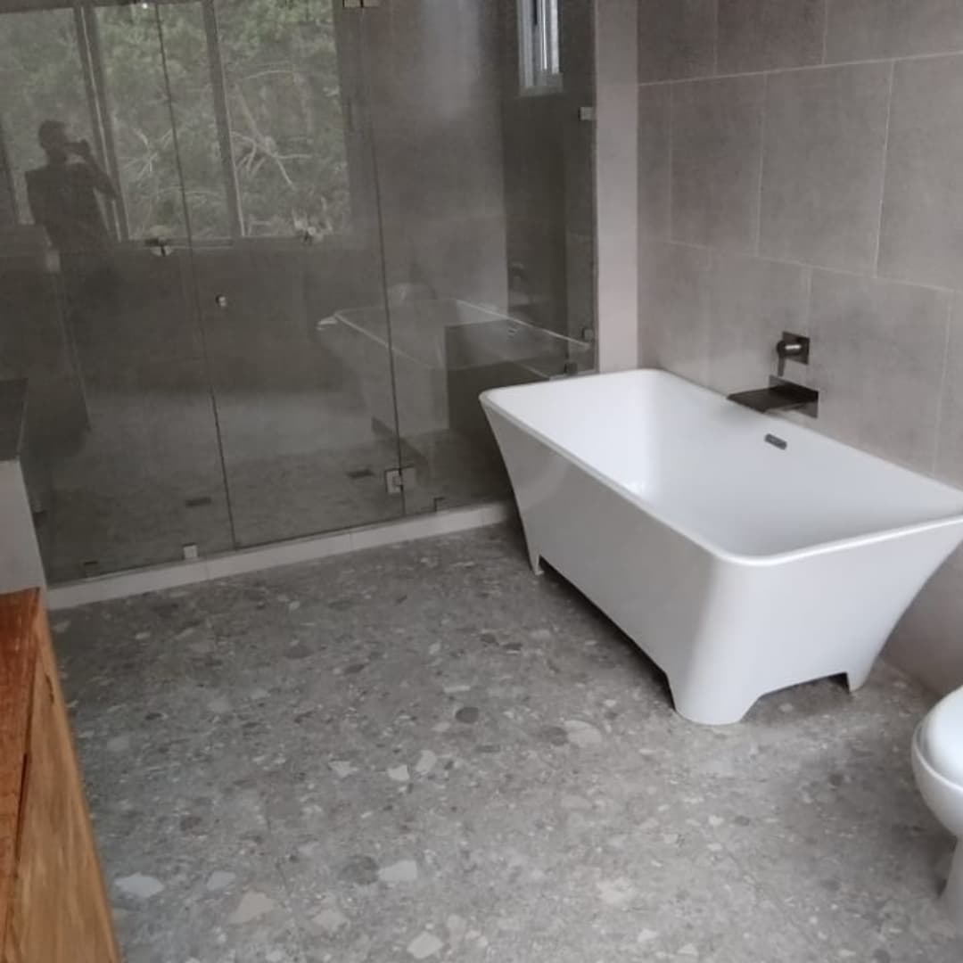 Bathroom build