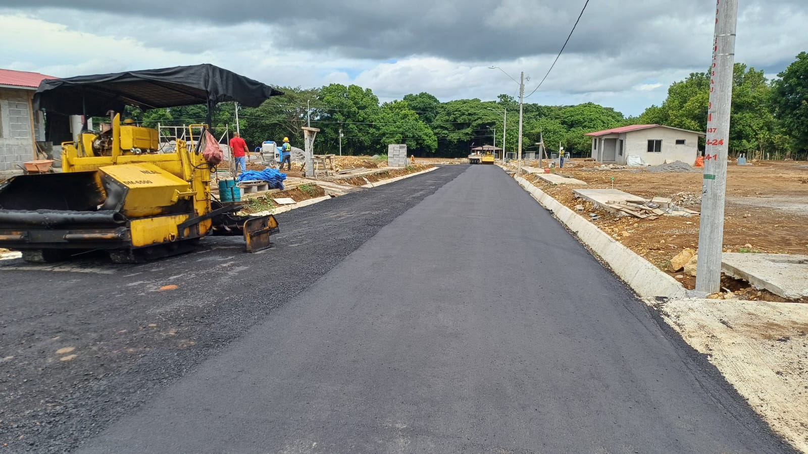 Asphalt Road & Integrated Drainage Infrastructure in progress — Volcán, Chiriquí.